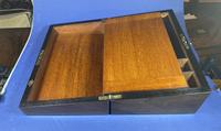 Victorian Brass Inlaid Walnut Writing Slope (14 of 21) Victorian Brass Inlaid Walnut Writing Slope (14 of 21)