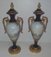 Pair of Hand Painted Early 20th Century French Porcelain Urns (2 of 8) Pair of Hand Painted Early 20th Century French Porcelain Urns (2 of 8)