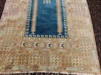 Antique turkish panderma prayer rug (2 of 6) Antique turkish panderma prayer rug (2 of 6)
