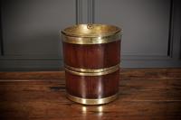 George III Mahogany & Brass Peat Bucket (5 of 7) George III Mahogany & Brass Peat Bucket (5 of 7)