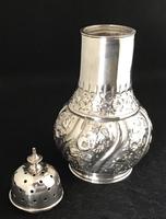 Victorian Repousse Silver Plated Sugar Shaker (3 of 5) Victorian Repousse Silver Plated Sugar Shaker (3 of 5)