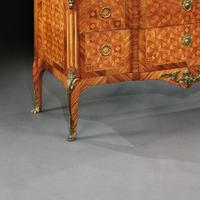 Late 19th Century French Gilt Bronze Mounted Tulipwood & Kingwood Marble Topped Commode (5 of 10) Late 19th Century French Gilt Bronze Mounted Tulipwood & Kingwood Marble Topped Commode (5 of 10)