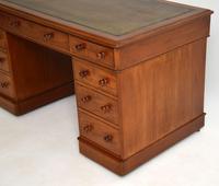 Antique Victorian Mahogany Leather Top Pedestal Desk (8 of 11) Antique Victorian Mahogany Leather Top Pedestal Desk (8 of 11)