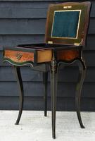 Fine Quality 19th Century French Ebonised & Amboyna Serpentine Sewing Table (5 of 21) Fine Quality 19th Century French Ebonised & Amboyna Serpentine Sewing Table (5 of 21)