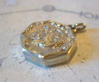 Antique Pocket Watch Chain Silver Fob 1890s Victorian French Ornate Puffy Fob (4 of 9) Antique Pocket Watch Chain Silver Fob 1890s Victorian French Ornate Puffy Fob (4 of 9)