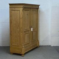 Wide Double Old Pine Wardrobe - Dismantles (4 of 4) Wide Double Old Pine Wardrobe - Dismantles (4 of 4)