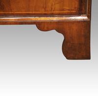 George III Walnut Chest on Chest (3 of 13) George III Walnut Chest on Chest (3 of 13)