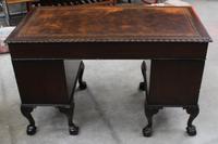 1940s Mahogany Desk with Brown Leather Inset.1 Piece (5 of 5) 1940s Mahogany Desk with Brown Leather Inset.1 Piece (5 of 5)