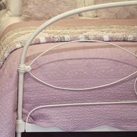 Cream Victorian Cast Iron Bedstead with Hoop Over Design (6 of 10) Cream Victorian Cast Iron Bedstead with Hoop Over Design (6 of 10)