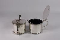 Pair of Heavy Gauge George V Silver Drum Mustards (7 of 7) Pair of Heavy Gauge George V Silver Drum Mustards (7 of 7)