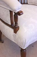 Antique Late Victorian Walnut Tub Chair (6 of 9) Antique Late Victorian Walnut Tub Chair (6 of 9)