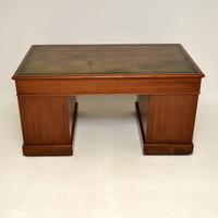 Large Antique Victorian Mahogany Pedestal Desk (11 of 12) Large Antique Victorian Mahogany Pedestal Desk (11 of 12)