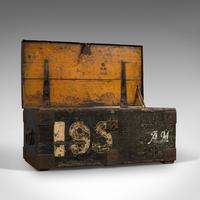 Antique Farrier's Chest, English, Pine, Iron, Tool Trunk, Edwardian c.1910 (11 of 11) Antique Farrier's Chest, English, Pine, Iron, Tool Trunk, Edwardian c.1910 (11 of 11)