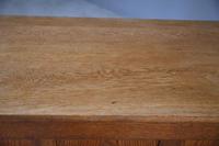 Ecclesiastical Oak Counter (11 of 12) Ecclesiastical Oak Counter (11 of 12)