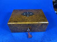 French 19th Century Burr Cedar Box. (3 of 14) French 19th Century Burr Cedar Box. (3 of 14)