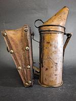 Antique Bee Hive Smoker (2 of 5) Antique Bee Hive Smoker (2 of 5)