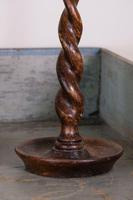 Pair of 1930's Oak Spiral Turned Candlesticks (5 of 11) Pair of 1930's Oak Spiral Turned Candlesticks (5 of 11)