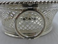 Silver Dish - London 1905 (5 of 7) Silver Dish - London 1905 (5 of 7)