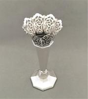 Gorgeous George V Pierced Silver Stem Vase (3 of 4) Gorgeous George V Pierced Silver Stem Vase (3 of 4)