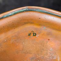 Victorian Copper Coal Scuttle (5 of 6) Victorian Copper Coal Scuttle (5 of 6)