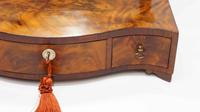 George III Mahogany Serpentine fronted, shield dressing table mirror (16 of 16) George III Mahogany Serpentine fronted, shield dressing table mirror (16 of 16)