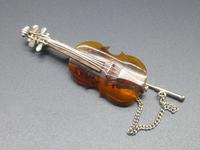 Silver & Amber Violin Brooch / Lapel Pin (2 of 6) Silver & Amber Violin Brooch / Lapel Pin (2 of 6)
