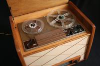 Revox T26 Radio Reel to Reel Player (2 of 9) Revox T26 Radio Reel to Reel Player (2 of 9)