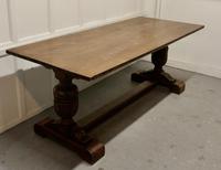 Victorian Oak Refectory Table with Carved Legs (2 of 9) Victorian Oak Refectory Table with Carved Legs (2 of 9)
