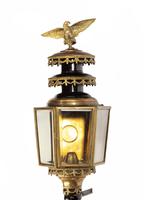 Pair of Well Patinated Bronze & Gilt Bronze Coach Lamps (4 of 9) Pair of Well Patinated Bronze & Gilt Bronze Coach Lamps (4 of 9)