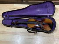 Violin & Case with Bow Victorian (2 of 12) Violin & Case with Bow Victorian (2 of 12)
