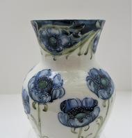 William Moorcroft, Macintyre Florian Ware Blue Poppy c.1900 (4 of 11) William Moorcroft, Macintyre Florian Ware Blue Poppy c.1900 (4 of 11)