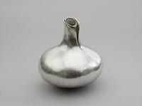Victorian Cast Naturalistic Novelty Silver Onion Scent Bottle by E H Stockwell, London, 1881 (2 of 20) Victorian Cast Naturalistic Novelty Silver Onion Scent Bottle by E H Stockwell, London, 1881 (2 of 20)