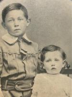 Enchanting Original Show-framed 19th Century Double Portrait Photograph of 2 Siblings (5 of 11) Enchanting Original Show-framed 19th Century Double Portrait Photograph of 2 Siblings (5 of 11)