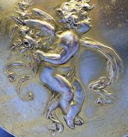 Victorian French Box With A Cherub To the top of the lid. (10 of 19) Victorian French Box With A Cherub To the top of the lid. (10 of 19)