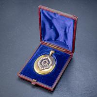 Antique Victorian 18ct Gold Pearl Locket Blue Enamel Cross Circa 1900 Boxed (6 of 6) Antique Victorian 18ct Gold Pearl Locket Blue Enamel Cross Circa 1900 Boxed (6 of 6)