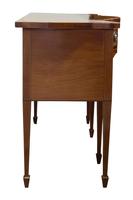 Georgian Mahogany Serpentine Front Sideboard (4 of 7) Georgian Mahogany Serpentine Front Sideboard (4 of 7)