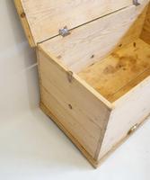 Small Victorian Pine Mule Chest (11 of 15) Small Victorian Pine Mule Chest (11 of 15)