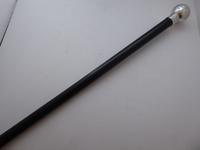 Golf Ball Walking Stick Cane 1915 Hallmarked Solid Silver Pommel Ebony Shaft (2 of 8) Golf Ball Walking Stick Cane 1915 Hallmarked Solid Silver Pommel Ebony Shaft (2 of 8)