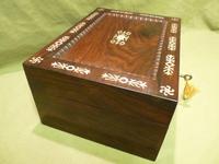 Inlaid Rosewood Table Box / Jewellery Box c.1840 (4 of 12) Inlaid Rosewood Table Box / Jewellery Box c.1840 (4 of 12)
