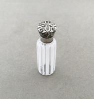 Gorgeous Silver Mounted Candy Stripe Scent Bottle (4 of 5) Gorgeous Silver Mounted Candy Stripe Scent Bottle (4 of 5)