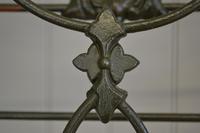 Antique Victorian Brass & Iron King Size 5ft Bedstead (8 of 14) Antique Victorian Brass & Iron King Size 5ft Bedstead (8 of 14)