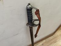 Sword & Scabbard British Army Victorian Maker Hawksworth Sheffield (17 of 23) Sword & Scabbard British Army Victorian Maker Hawksworth Sheffield (17 of 23)