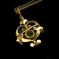 Antique Peridot and Pearl Lavalier 15ct 15K Gold Drop Pendant Necklace and Brooch (7 of 12) Antique Peridot and Pearl Lavalier 15ct 15K Gold Drop Pendant Necklace and Brooch (7 of 12)