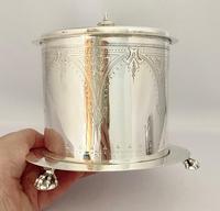 Victorian Silver Plated Biscuit Wafer Box c.1890 (9 of 9) Victorian Silver Plated Biscuit Wafer Box c.1890 (9 of 9)