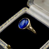 Vintage Cabochon Blue Paste 9ct 9K Yellow Gold Signet Ring (9 of 10) Vintage Cabochon Blue Paste 9ct 9K Yellow Gold Signet Ring (9 of 10)
