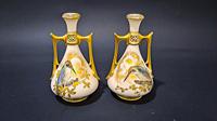 Pair of Royal Worcester Vases (6 of 6) Pair of Royal Worcester Vases (6 of 6)