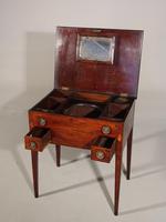 A Neat George III Period Mahogany Dressing Table (2 of 5) A Neat George III Period Mahogany Dressing Table (2 of 5)
