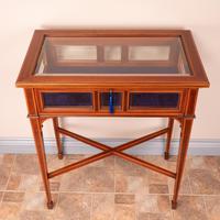 Fine Quality Edwardian Inlaid Mahogany Bijouterie Display Table (3 of 18) Fine Quality Edwardian Inlaid Mahogany Bijouterie Display Table (3 of 18)