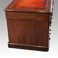 Victorian Oak Pedestal Desk (5 of 11) Victorian Oak Pedestal Desk (5 of 11)