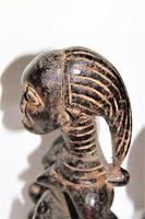 Delightful & Finely Carved Pair of Yoruba Wood Figurines (6 of 8) Delightful & Finely Carved Pair of Yoruba Wood Figurines (6 of 8)